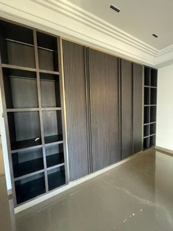 Abhishek Jalan Office — view 2