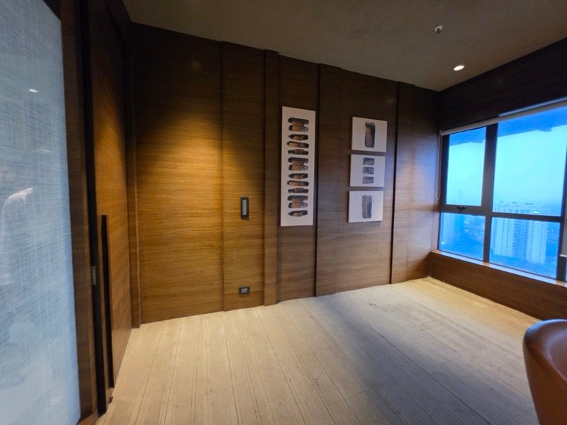 Altus — view 15