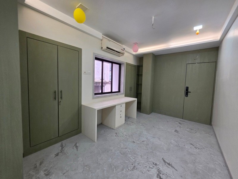 Chakrash Office — view 8