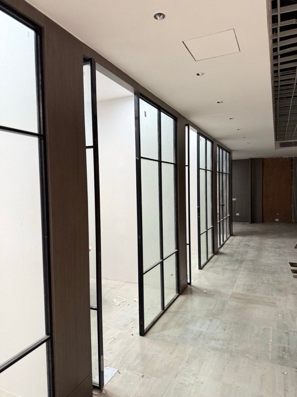 Corporate Offices — view 7